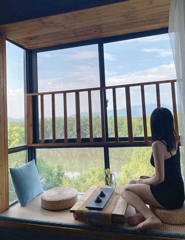 温哥华大学生伴游