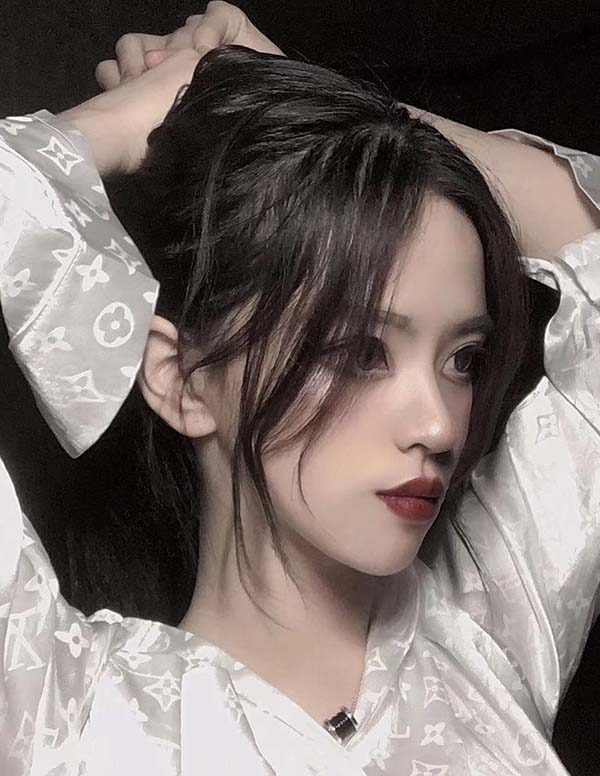 曼谷模特预约微信