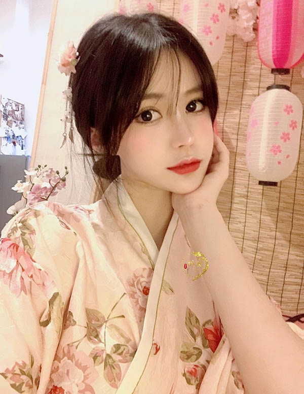 迪拜留学生上门