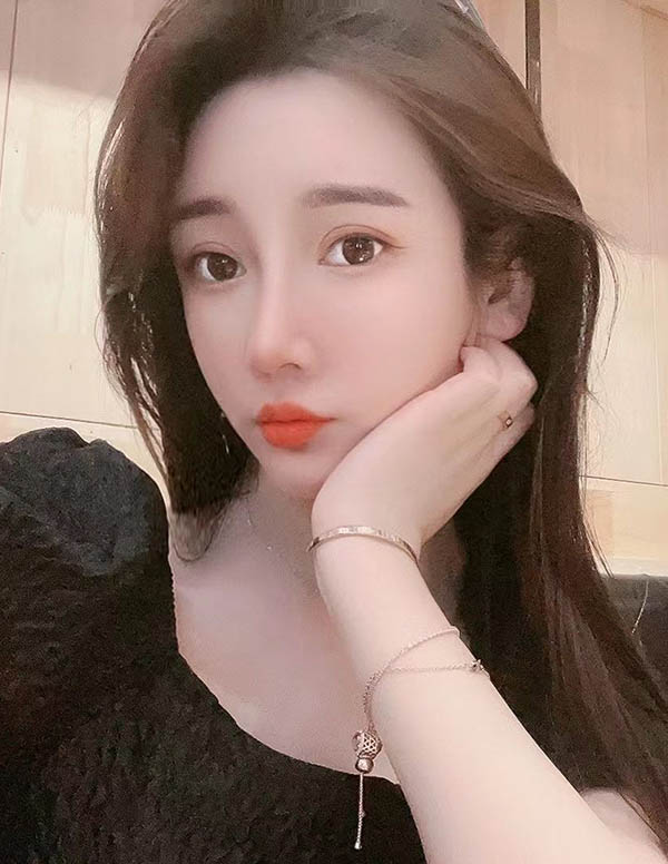 伦敦外围模特联系方式